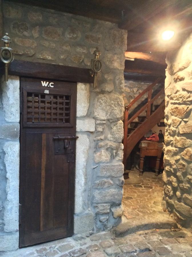 Montagny  Aux Prisons De Montagny B&B 외부 사진